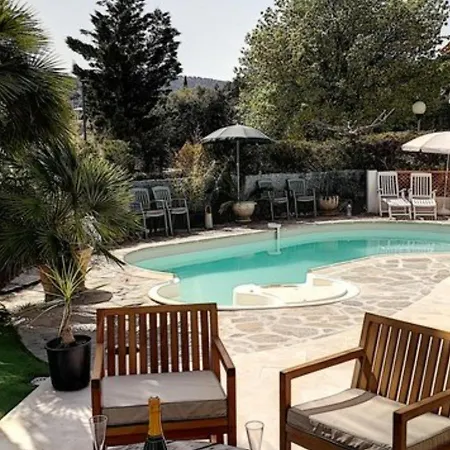 Casa vacanze Maison Bormes-les-mimosas, 4 Pièces, 6 Personnes - Fr-1-610-47